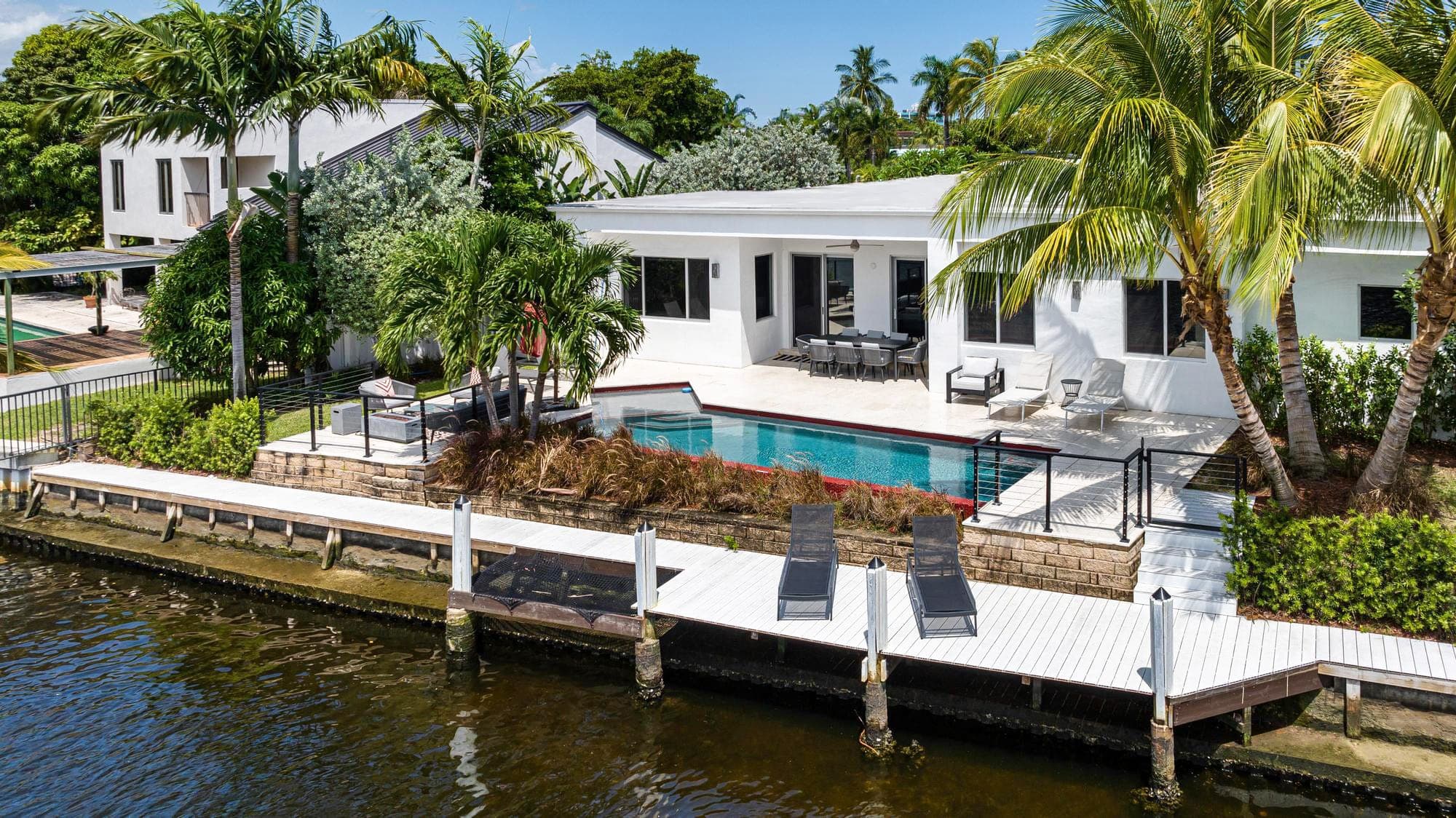 Villa St Bart Waterfront & Pool Entire Villa for rent in Wilton Manors